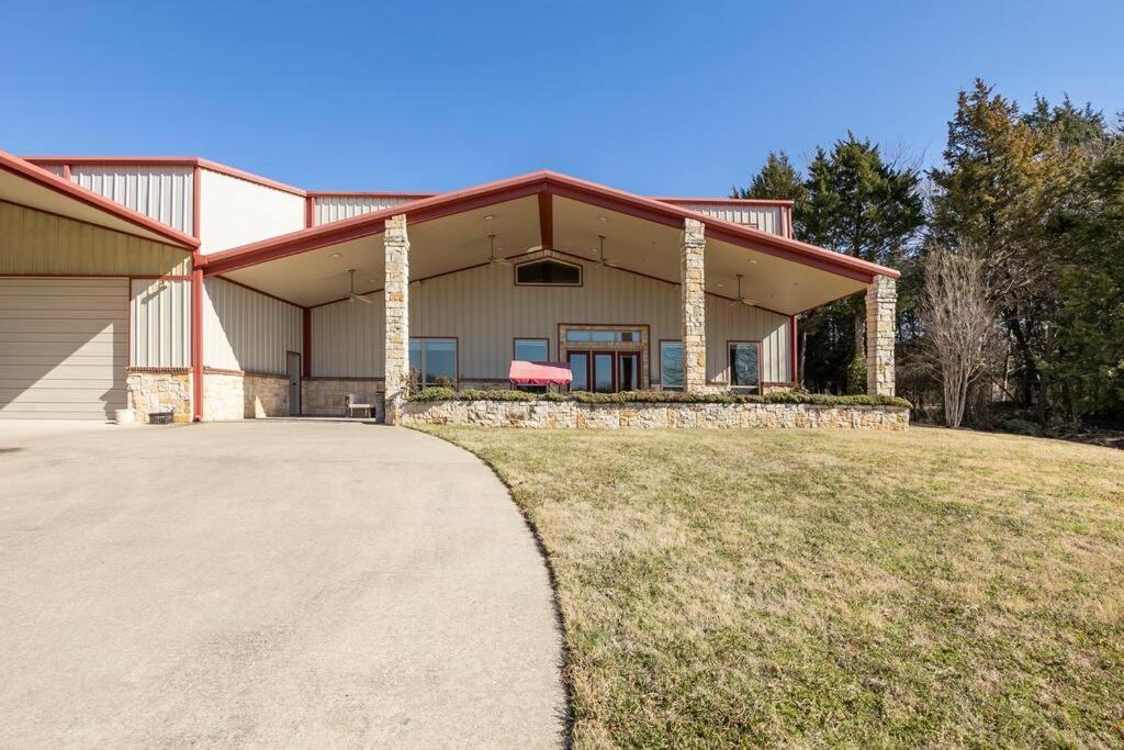 Texas Ranch House With 5 Bedroom And Fish Pond ดัลลัส ภายนอก รูปภาพ